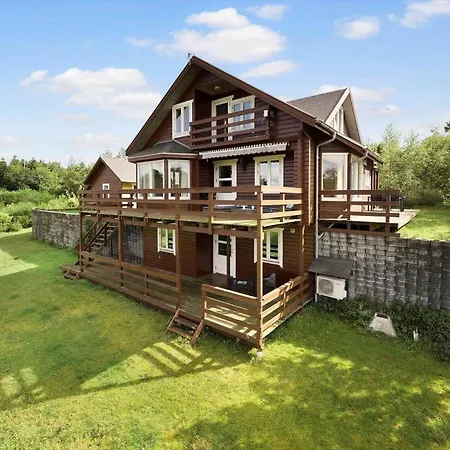 Lf15156-hojslev-mosevej-156 *