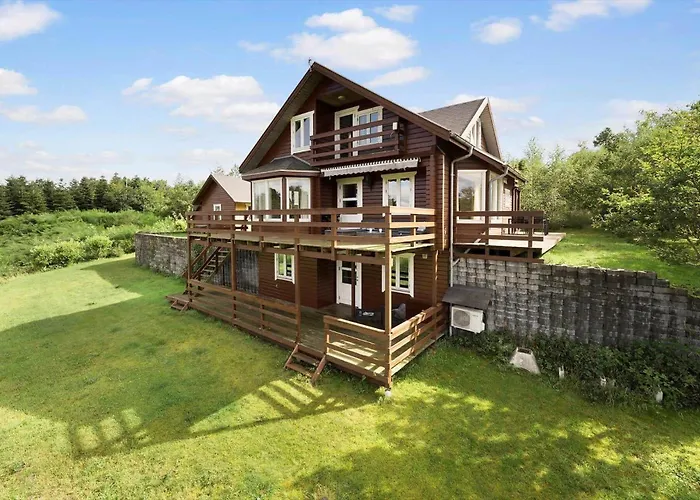 Lf15156-hojslev-mosevej-156 *